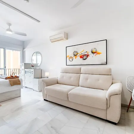 Carihuela Aladino Апартаменты *