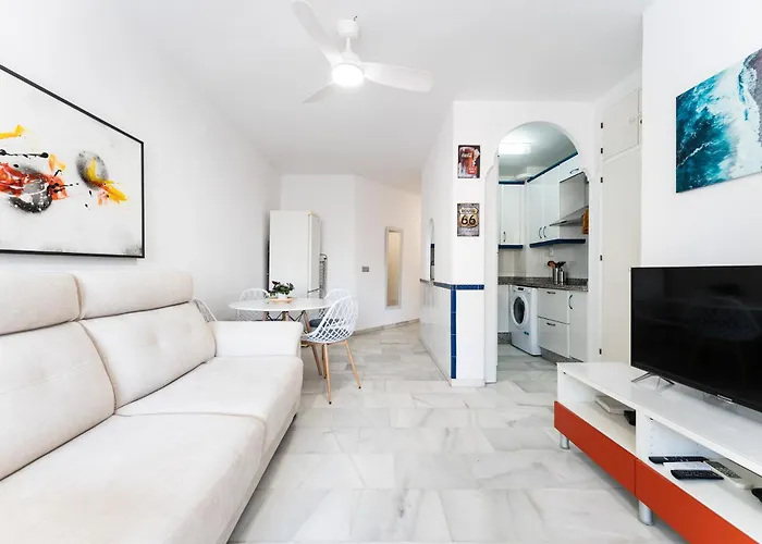 Apartment Carihuela Aladino *